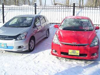 2003 Toyota Wish