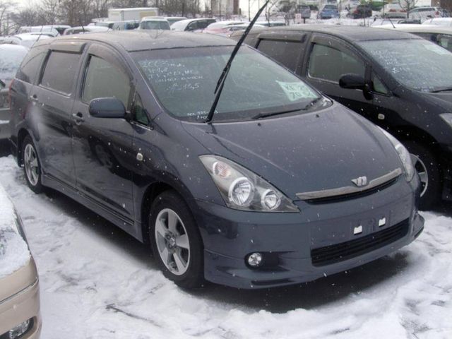 2003 Toyota Wish