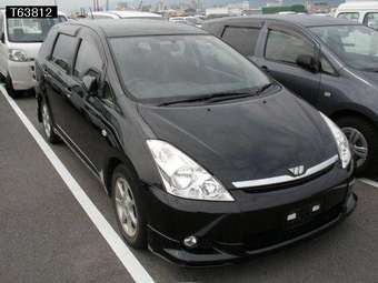 2003 Toyota Wish Pictures