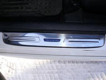 2003 Toyota Wish Photos