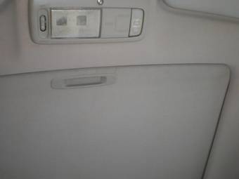 2003 Toyota Wish Images