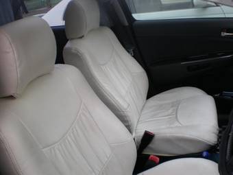 2003 Toyota Wish Pictures