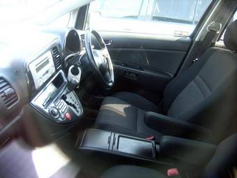 2003 Toyota Wish For Sale