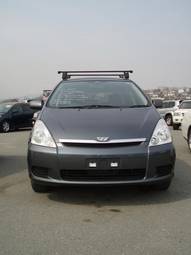 2003 Toyota Wish Wallpapers