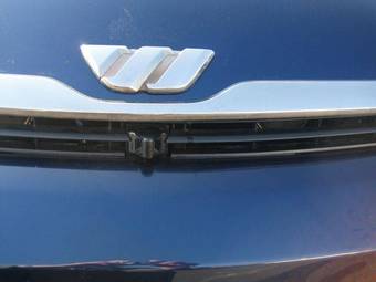 2003 Toyota Wish Photos