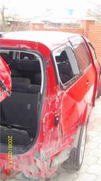 2003 Toyota Wish Photos