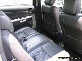 2003 Toyota Wish Pictures