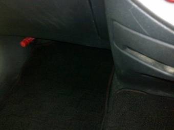 2003 Toyota Wish Pictures
