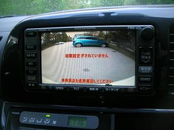 2003 Toyota Wish Pictures