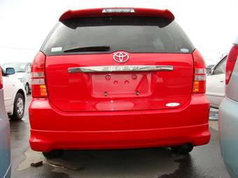 2003 Toyota Wish Pictures