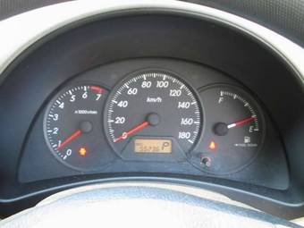 2003 Toyota Wish Photos