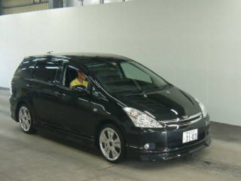 2004 Toyota Wish