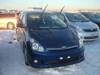 2004 Toyota Wish