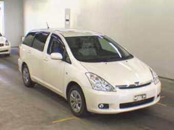 2004 Toyota Wish