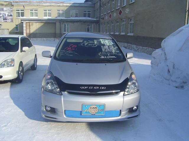 2004 Toyota Wish