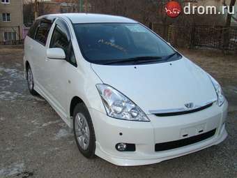 2004 Toyota Wish