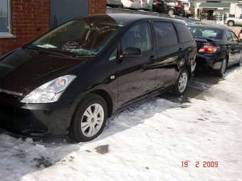 2004 Toyota Wish