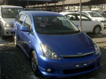 2004 Toyota Wish