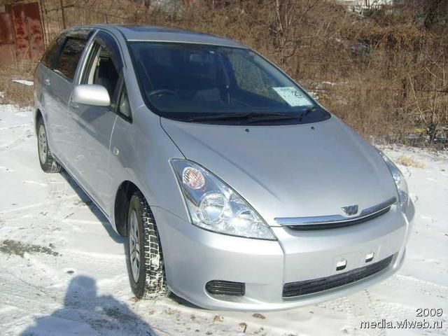 2004 Toyota Wish