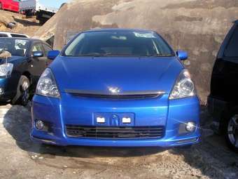 2004 Toyota Wish For Sale