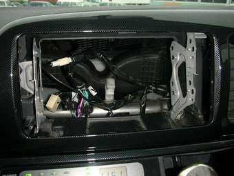 2004 Toyota Wish Pictures