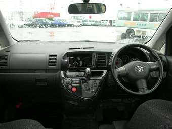 2004 Toyota Wish For Sale