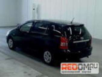 2004 Toyota Wish Photos