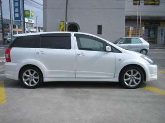 2004 Toyota Wish For Sale