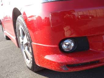 2004 Toyota Wish Photos