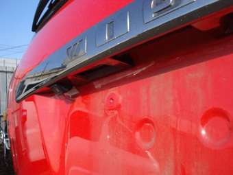2004 Toyota Wish Pictures