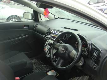 2004 Toyota Wish For Sale