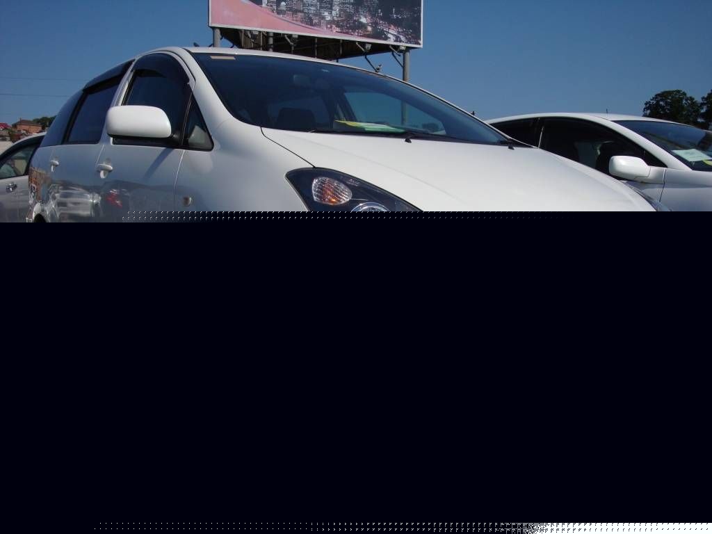 2005 Toyota Wish