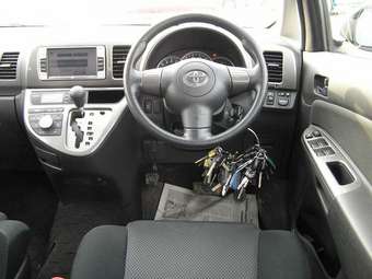2005 Toyota Wish For Sale