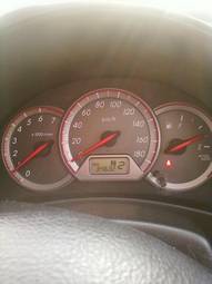 2005 Toyota Wish Pictures