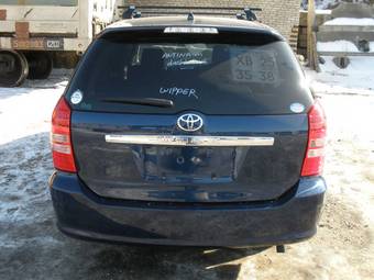 2005 Toyota Wish Photos