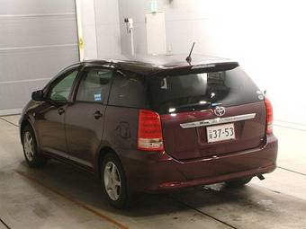2005 Toyota Wish Pictures