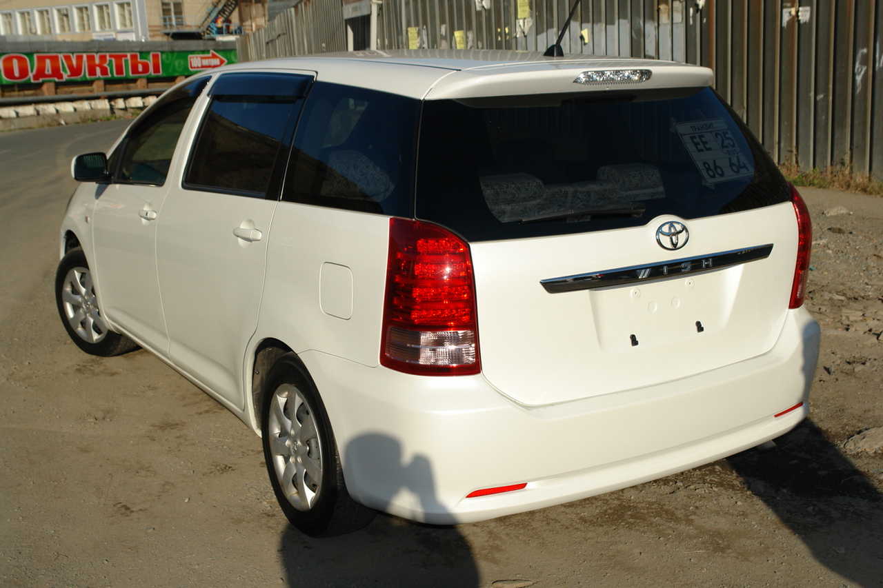Toyota wish 2005