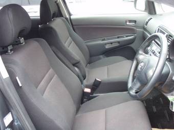 2006 Toyota Wish Pictures