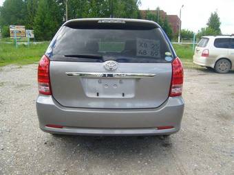 2006 Toyota Wish Images