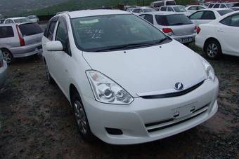 2006 Toyota Wish Photos