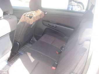 2006 Toyota Wish Pictures