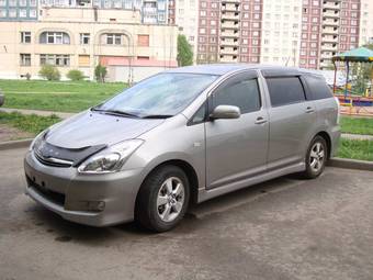 2008 Toyota Wish Photos