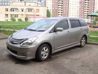 2008 Toyota Wish Photos