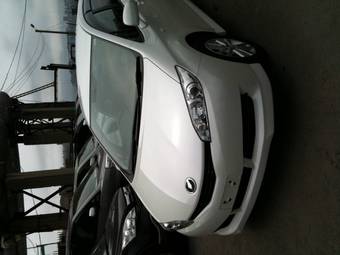 2010 Toyota Wish Photos