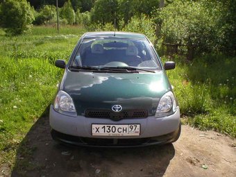 1999 Toyota Yaris Pictures