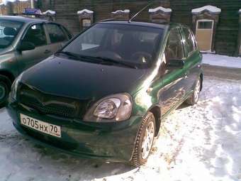 1999 Toyota Yaris Pictures
