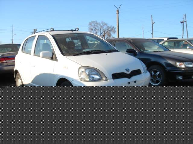 2000 Toyota Yaris