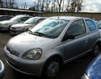 2000 Toyota Yaris