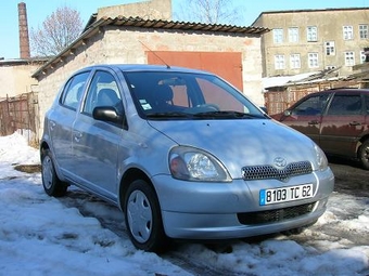 2000 Toyota Yaris