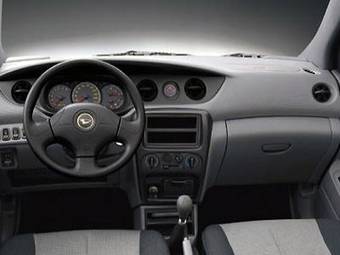 2001 Yaris